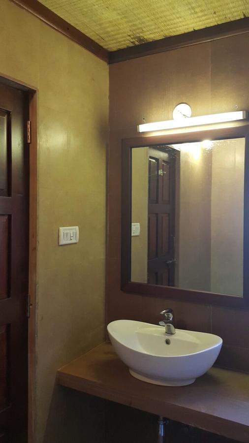 Cherilyn Monta Resort - Ratnagiri Vatul Zewnętrze zdjęcie